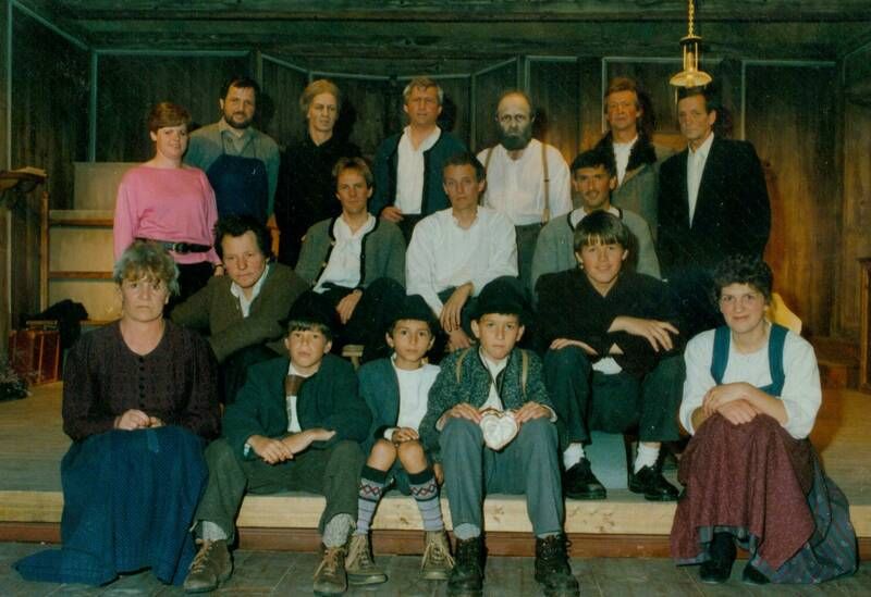 Volkstheater Axams - ERDE 1987
